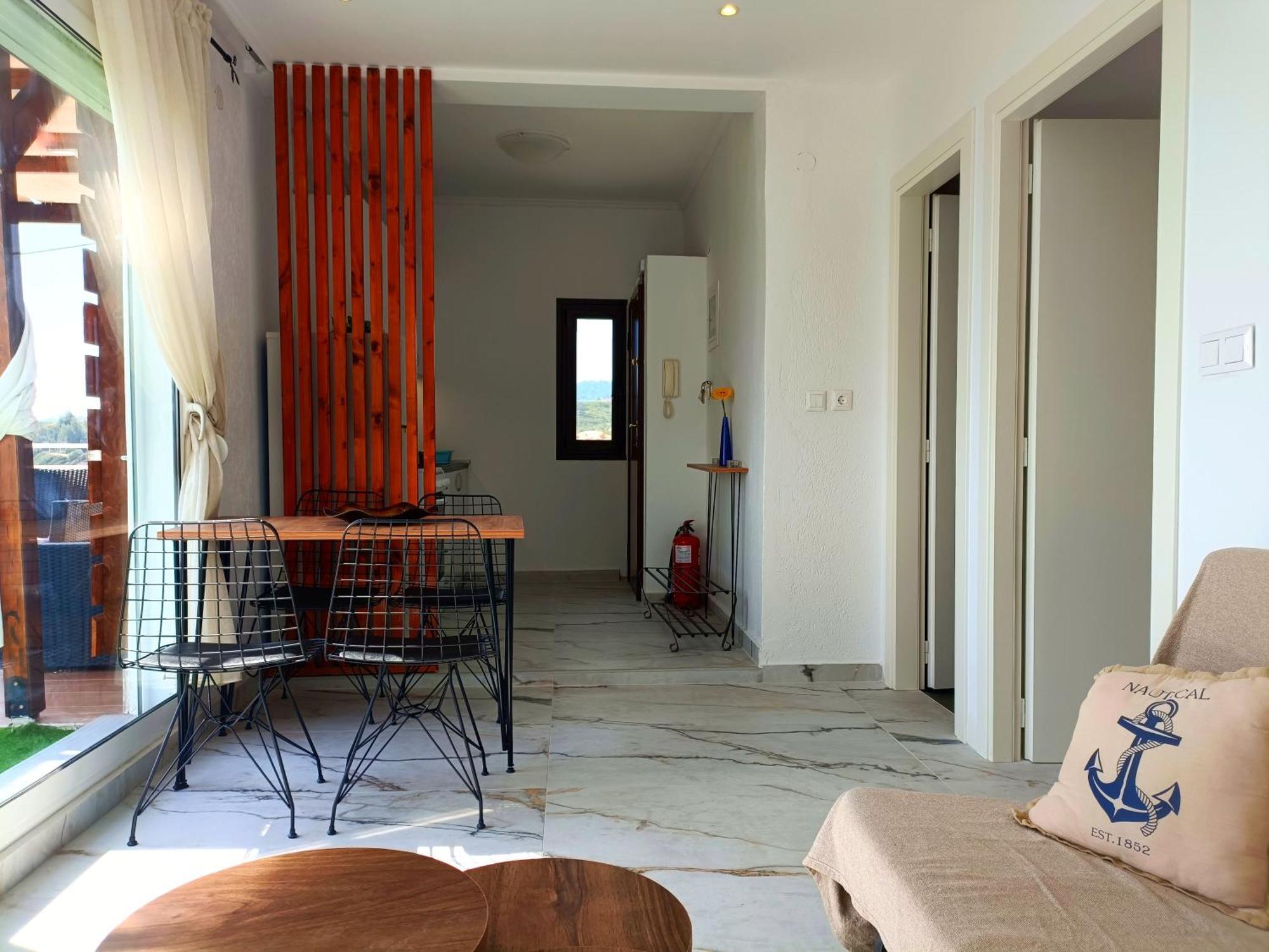 Salonikiou Beach Apartments & Villas อาโยส นิโกลาออส ภายนอก รูปภาพ