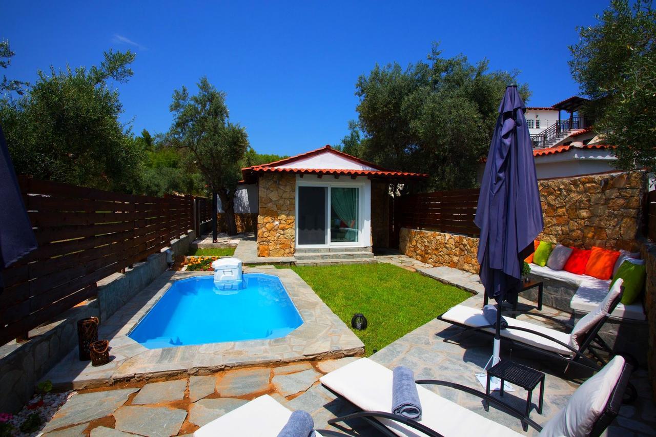 Salonikiou Beach Apartments & Villas อาโยส นิโกลาออส ภายนอก รูปภาพ