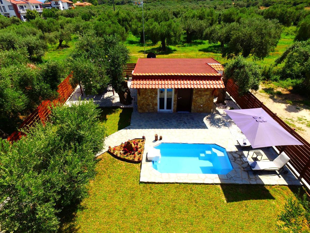 Salonikiou Beach Apartments & Villas อาโยส นิโกลาออส ภายนอก รูปภาพ