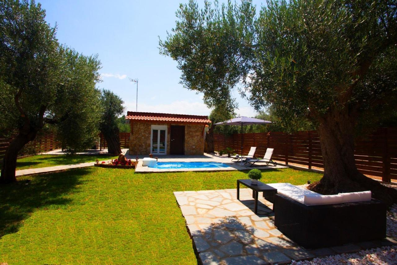 Salonikiou Beach Apartments & Villas อาโยส นิโกลาออส ภายนอก รูปภาพ