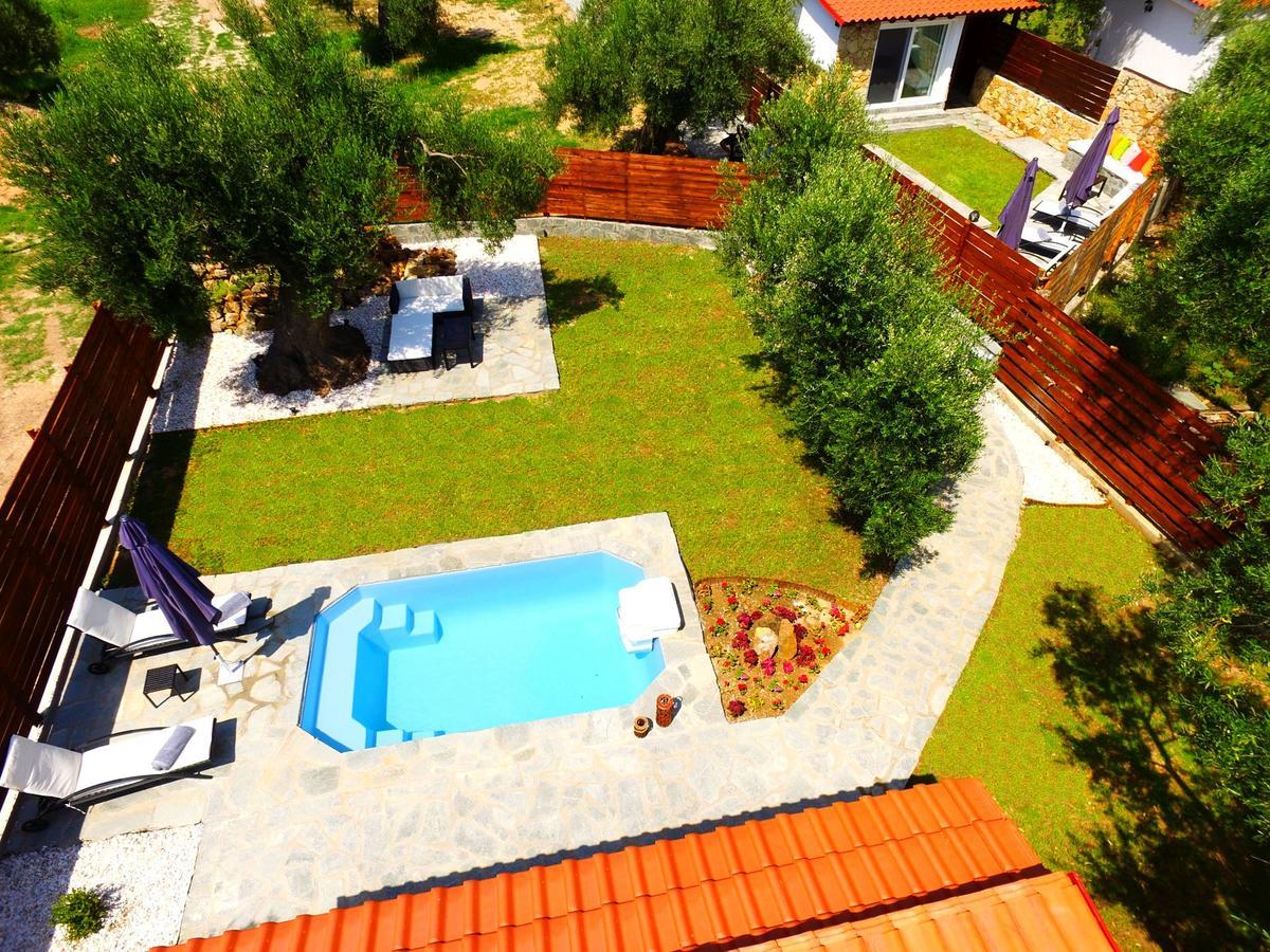 Salonikiou Beach Apartments & Villas อาโยส นิโกลาออส ภายนอก รูปภาพ